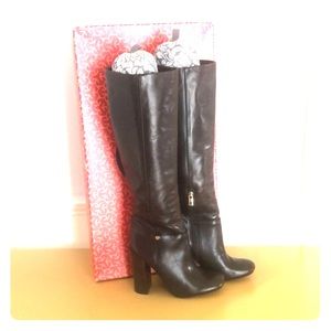 Tory Burch High Leather Boot/brown leather size 7